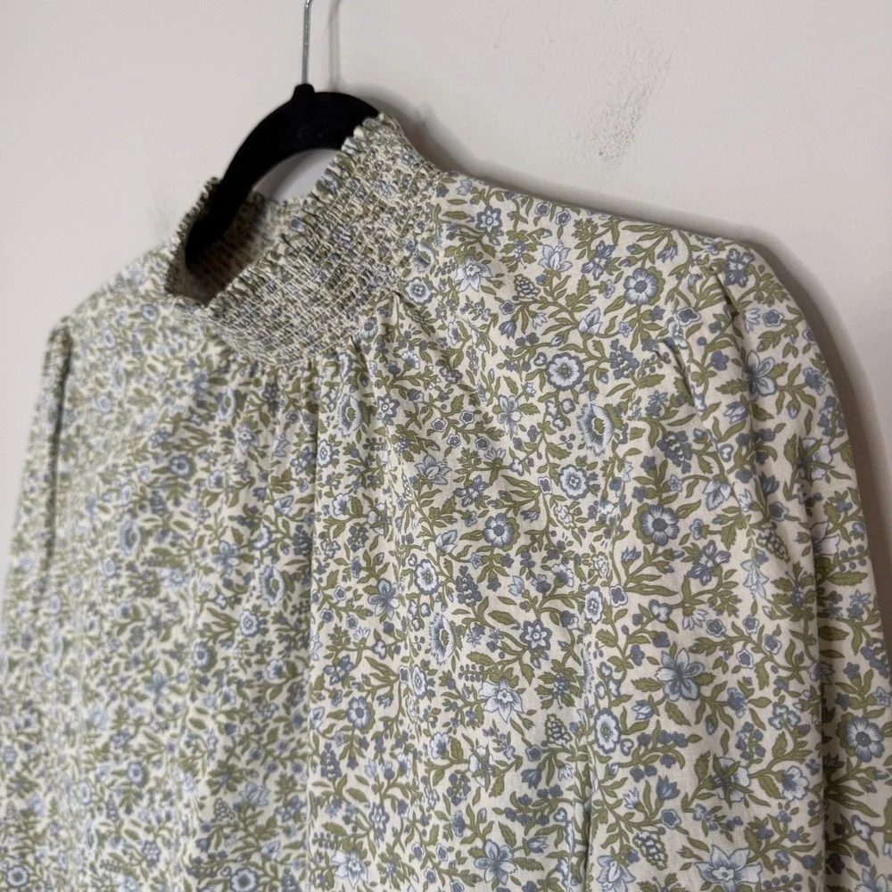 Hyacinth House Floral Smocked Mock Neck Blouse Green‎ Medium Long Sleeve Puff - Picture 4 of 9